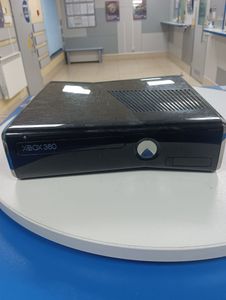 01-200795759: Microsoft xbox 360s console 1439 8gb