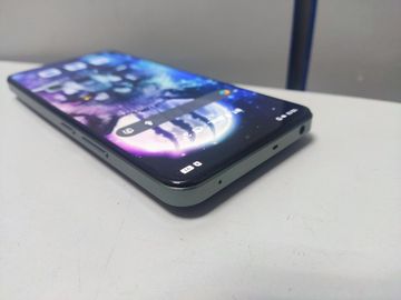 Б/в Мобільний телефон Realme 12 4g 8/512gb 01-200809501