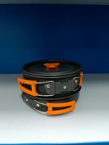 Б/у Набор туристической посуды Без Виробника без моделі 01-200814716