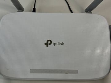 Б/у Беспроводный маршрутизатор Tp-Link ec220-g5 01-200815796