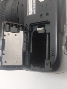 Б/у Фотоаппарат Canon eos 4000d + ef-s 18-55 1:3.5-5.6 iii 01-200779194