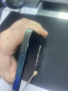 Б/у Мобильный телефон Realme 12 5g 8/256gb 01-200828360