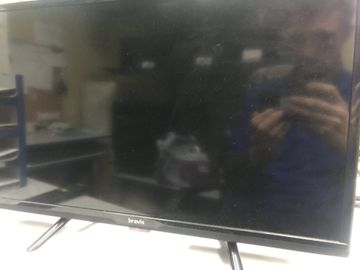 Б/в Телевізор Bravis led-24g5000+t2 01-200833486