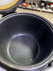 Б/в Мультиварка Hilton hmc-511 01-200835503