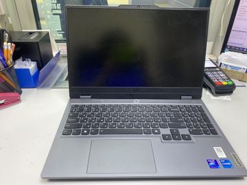 Б/у Ноутбук Lenovo 16/core i5-12450hx ddr5/16gb ddr5/hdd *відсутній/ssd 512 gb/arc a530m graphics 01-200836742
