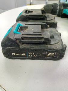 Б/у Шуруповерт Revolt cd20/38 2акб 2ah зп 01-200839112