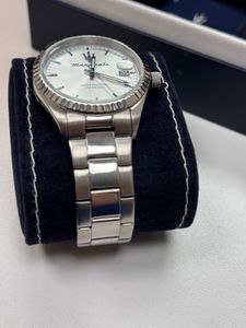 Б/у Часы Maserati 36386961 01-200854964