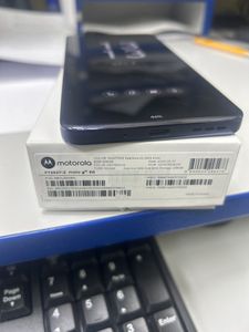 Б/у Мобильный телефон Motorola moto g86 5g 8/256gb spellbound 01-200858257