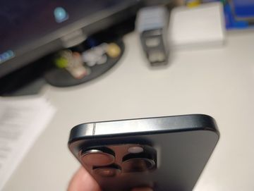 Б/у Мобильный телефон Apple iphone 15 pro 512gb esim 01-200885759