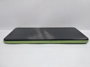 Б/в Мобільний телефон Motorola moto g06 4g 4/256gb 01-200887483