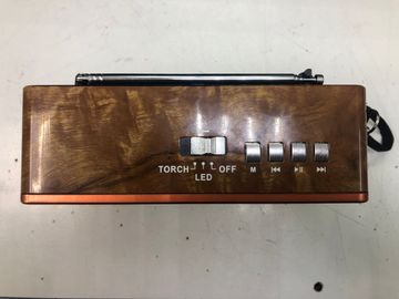 Б/у Радиоприемник Everton rt-306 01-200891196