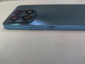 Б/в Мобільний телефон Honor x8 6/128gb 01-200896654