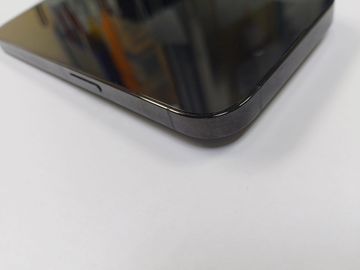 Б/в Мобільний телефон Apple iphone 14 pro 256gb esim 01-200904061