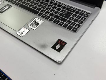 Б/у Ноутбук Acer 15/athlon 3050u ddr4/4gb ddr4/hdd *відсутній/ssd 128 gb/*інтегрована 01-200894181