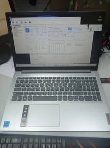 Б/в Ноутбук Lenovo 15/pentium n6000 ddr4/8gb ddr4/hdd *відсутній/ssd 256 gb/*інтегрована 01-200919396