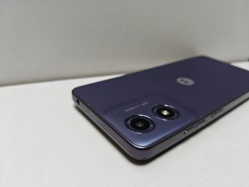 Б/в Мобільний телефон Motorola g04 4/64gb 01-200918940