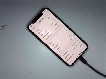 Б/в Мобільний телефон Apple iphone 11 pro 256gb 01-200927327