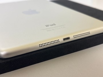 Б/у Планшет Apple ipad mini 3 64gb wifi 01-200929679