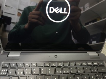 Б/в Ноутбук Dell 13/pentium n6000 ddr4/4gb ddr5/hdd *відсутній/ssd 120 gb/*інтегрована 01-200947155