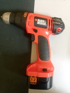 Б/у Шуруповерт Black&Decker bdcd12 01-200947023