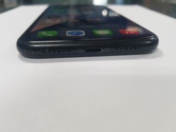 Б/в Мобільний телефон Apple iphone xr 128gb 01-200971566