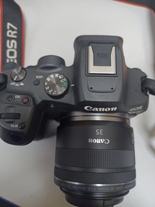 Canon eos r7 + rf 35mm f/1.8 is macro stm