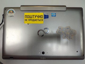 Б/в Планшет Fujitsu stylistic q702/core i5 3337u ddr3/4gb ddr3/ssd 120 gb 01-200983539