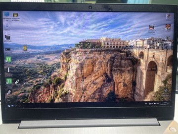 Lenovo 15/ryzen 5 3500u ddr4/12gb ddr2/hdd *відсутній/ssd 512 gb/*інтегрована