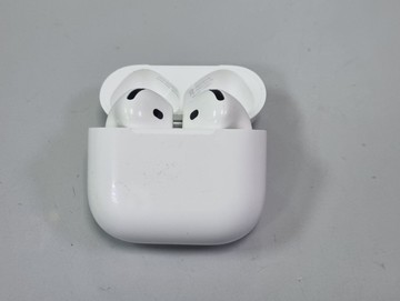 Б/в Навушники Apple airpods 4 01-200958338