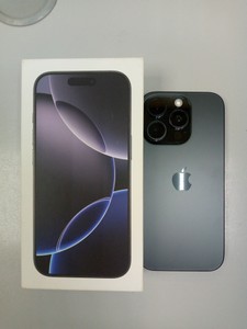 Б/в Мобільний телефон Apple iphone 16 pro 128gb 01-201002371