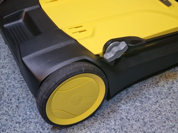 Б/в Підмітальна машина Karcher s 4 twin 01-201006256