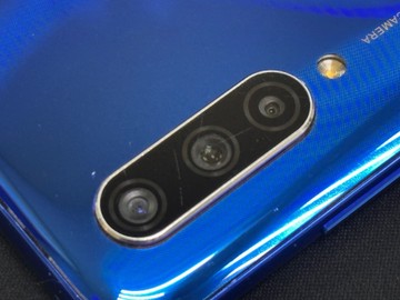 Б/в Мобільний телефон Xiaomi mi 9 lite 6/128gb 01-201012013