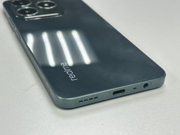 Б/в Мобільний телефон Realme c61 8/256gb 01-201019621