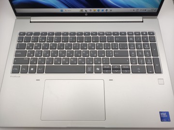 Б/в Ноутбук Hp 15/core ultra 5 225u ddr5/16gb ddr3/hdd *відсутній/ssd 512 gb/*інтегрована 01-201074584