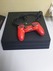 Б/в Ігрова приставка Sony playstation 4 pro 1tb 01-201122275