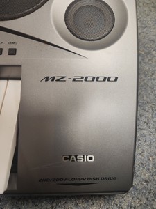 Б/в Синтезатор Casio mz-2000 01-201122402