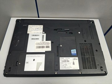 Б/в Ноутбук  14/core i5 6200u ddr3/8gb ddr3/hdd *відсутній/ssd 256 gb/*інтегрована 01-201131923