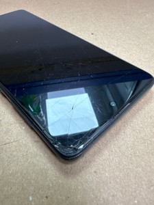 Б/в Мобільний телефон Samsung galaxy a71 sm-a715f 6/128gb 01-201181763