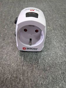 16-000217072: Skross pro ligh