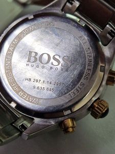 01-200572088: Hugo Boss hb.297.1.14.2957