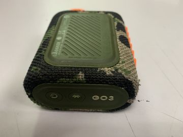 01-200632877: Jbl go 3