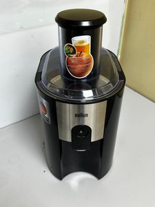 01-200750029: Braun j500