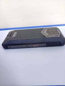 01-200761844: Oukitel wp15 8/128gb