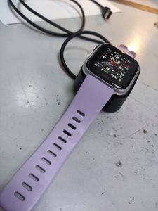 01-200784845: Fitbit versa lite