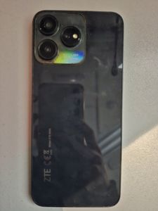 01-200794597: Zte blade v50 design 8/256gb