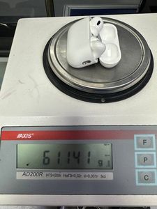 01-200797704: Apple airpods pro 2nd generation