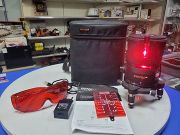 Б/у Лазерный нивелир Dnipro-M ml-330r 01-200800209