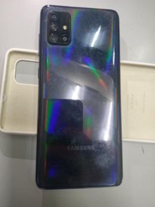 Б/у Мобильний телефон Samsung sm-a715f galaxy a71 6/128gb 01-200803330