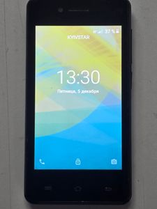 Б/в Мобільний телефон Prestigio без модели 01-200803696