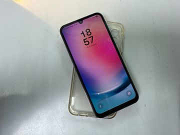 Б/в Мобільний телефон Samsung galaxy a24 sm-a245f 6/128gb 01-200806451